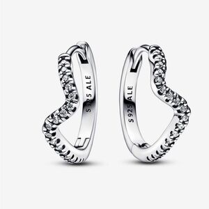 Small Hoop Wave Silver Pandora Earrings